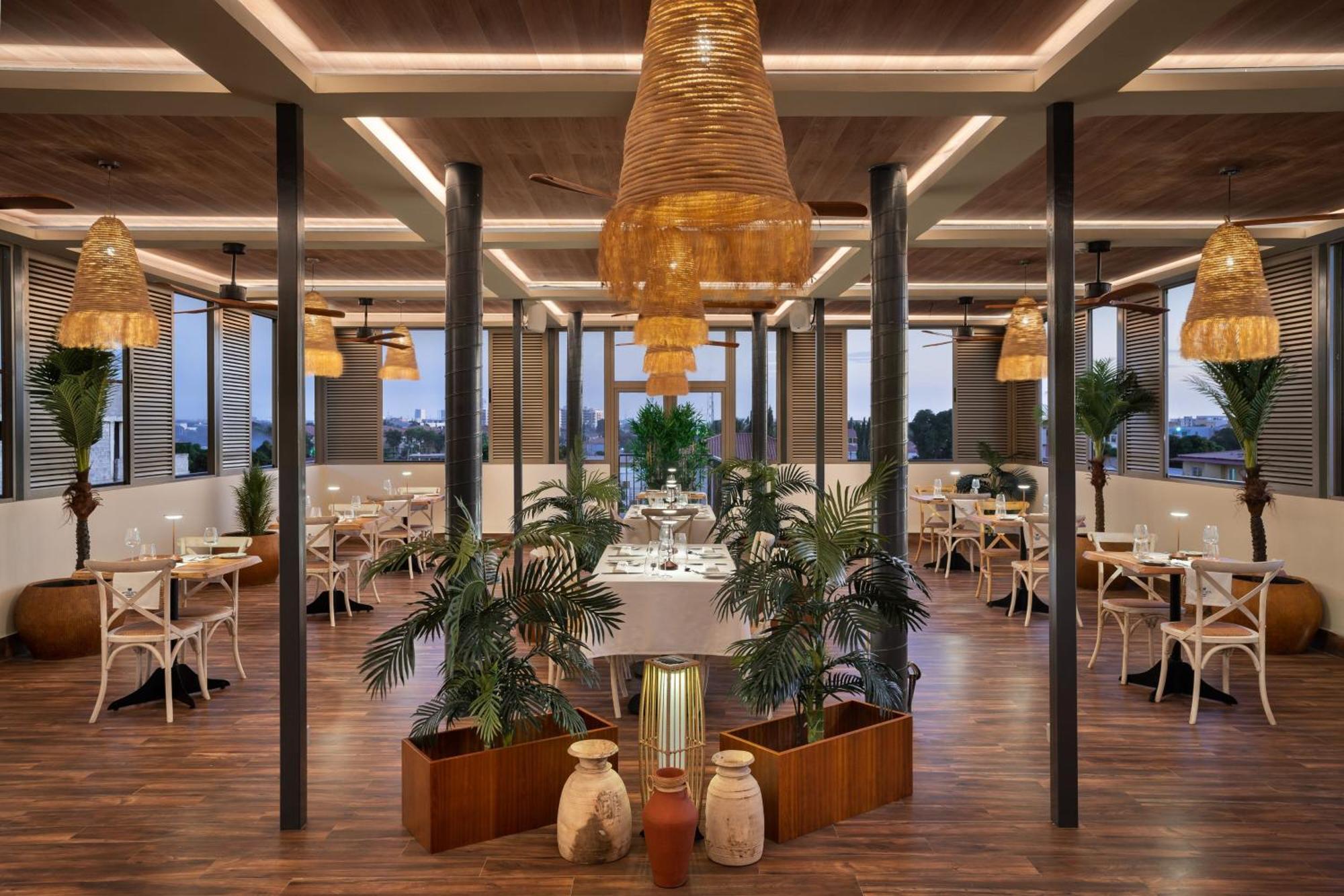 Protea Hotel By Marriott Luanda Exterior photo